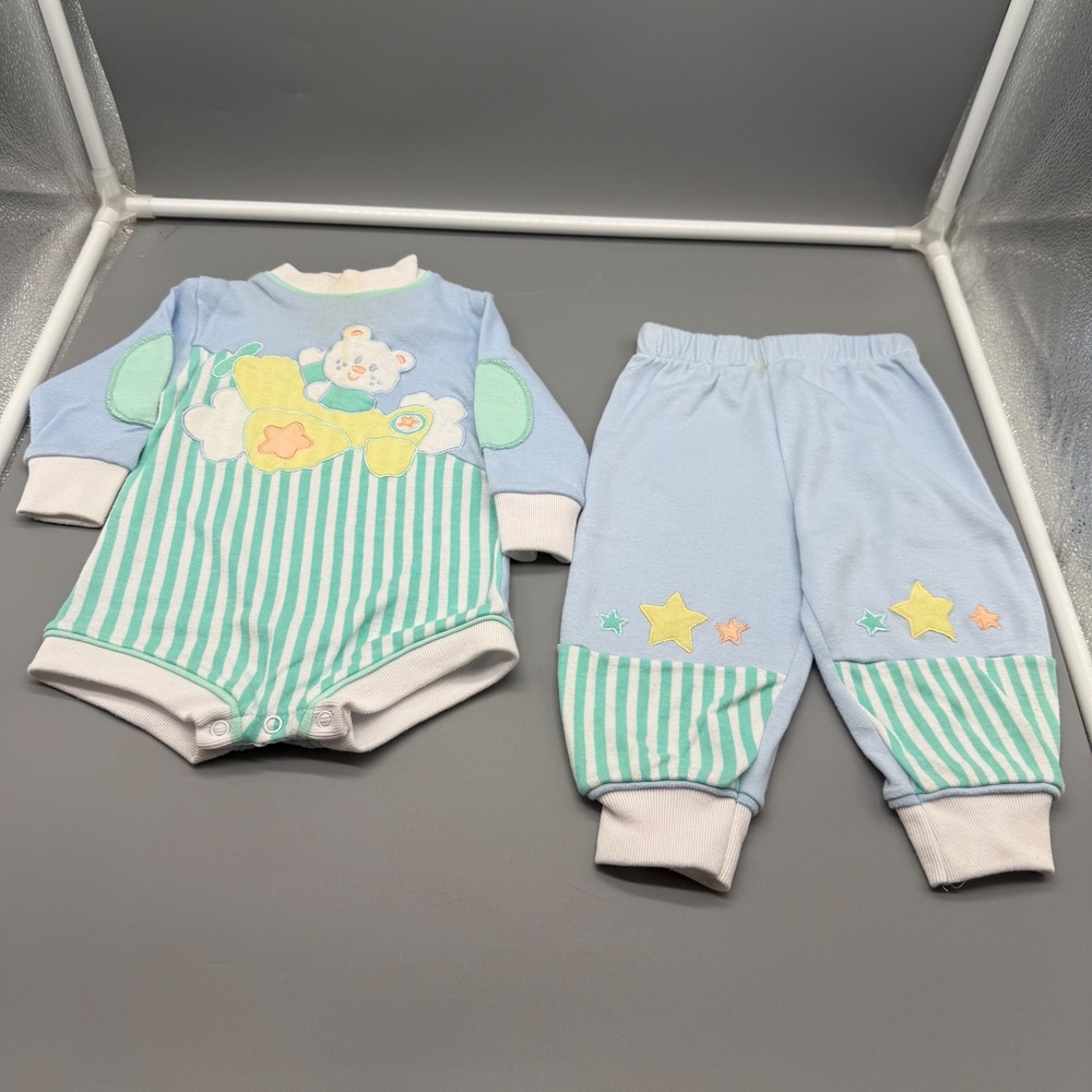Vintage Doe-Spun Baby Blue Bear Airplane Bodysuit and Pants Set 6-9 Months